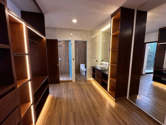 Parque Potosí Lomas de Angelópolis III - Casa de Lujo en Venta