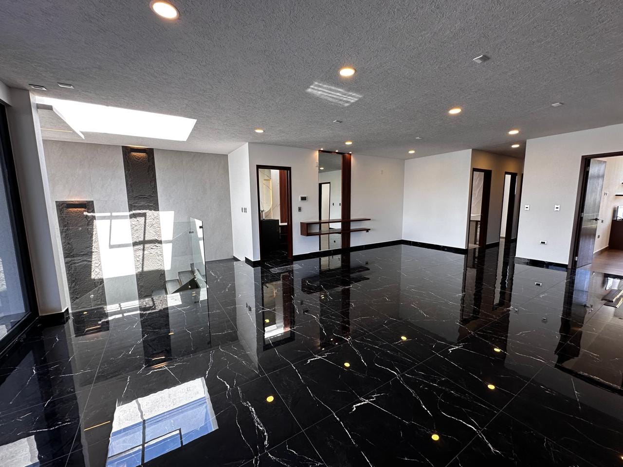 Parque Potosí Lomas de Angelópolis III - Casa de Lujo en Venta